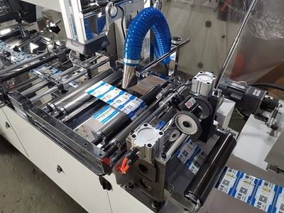 Shrink Sleeve Label Gluing / Seaming Machine, GSHZ250 (Mold Type)